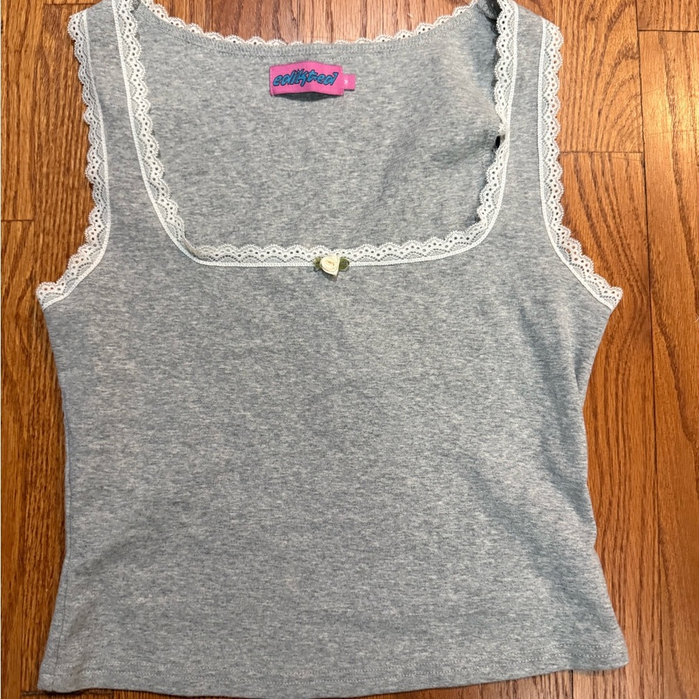 Edikted tank top, cropped runs small. Size Medium. Like new!